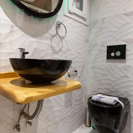 Modern Design Close To Center Apartman *